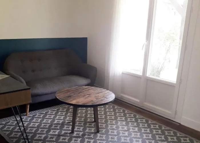 Chambre Salon Sdb Jardin Pres Bordeaux